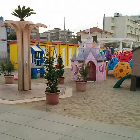 Maison De * ريميني