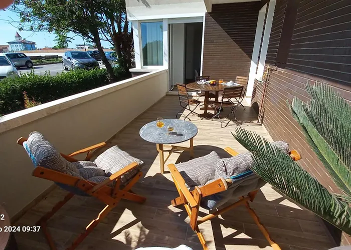 Апартаменты Maison De